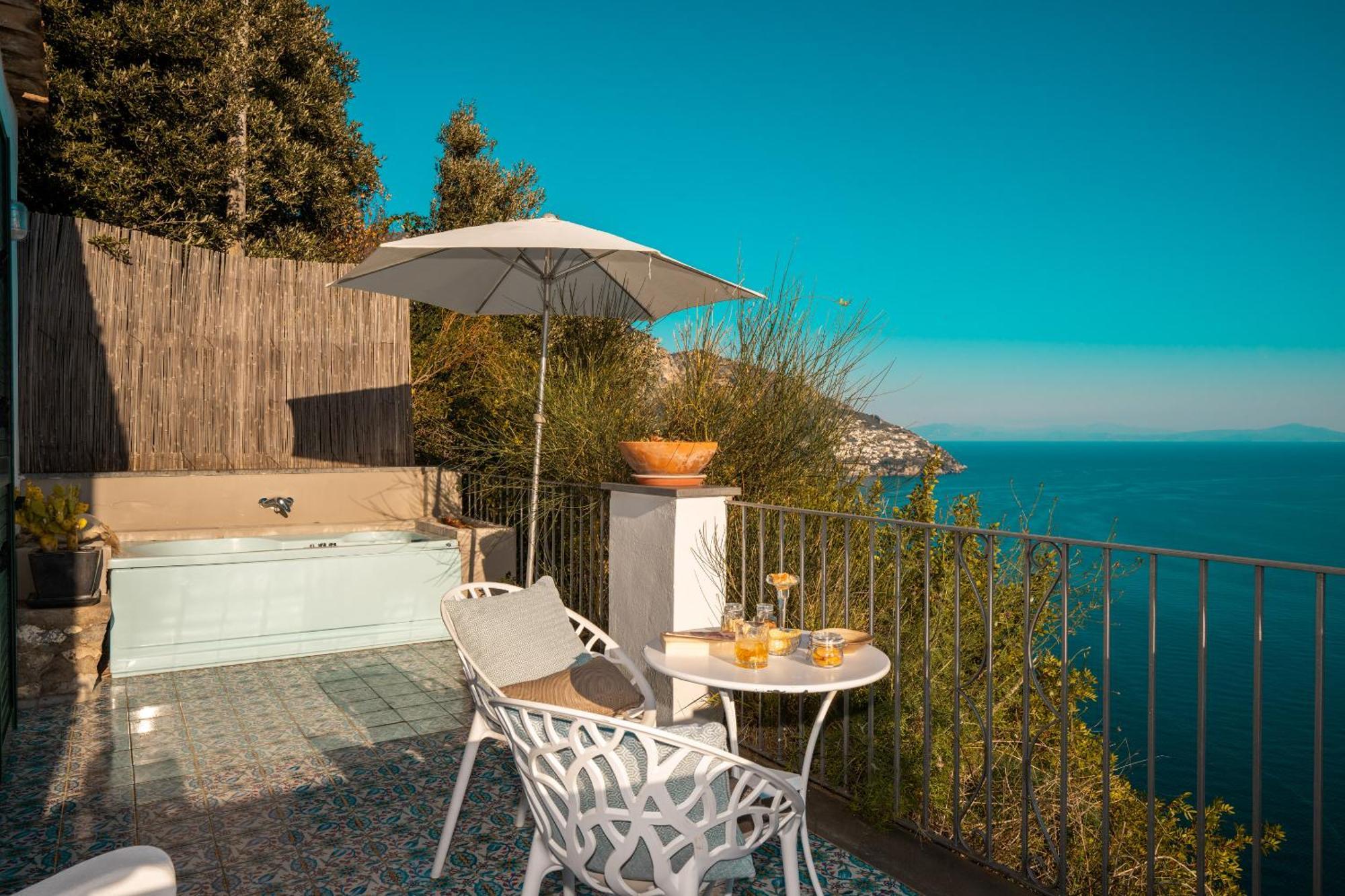 Villa Punta Del Sole Positano Exterior photo